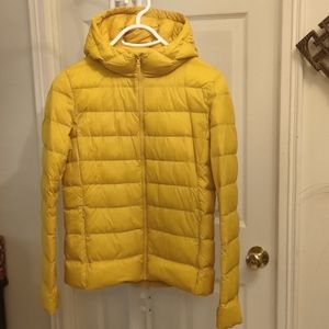 Uniqlo Light Down Jacket: S